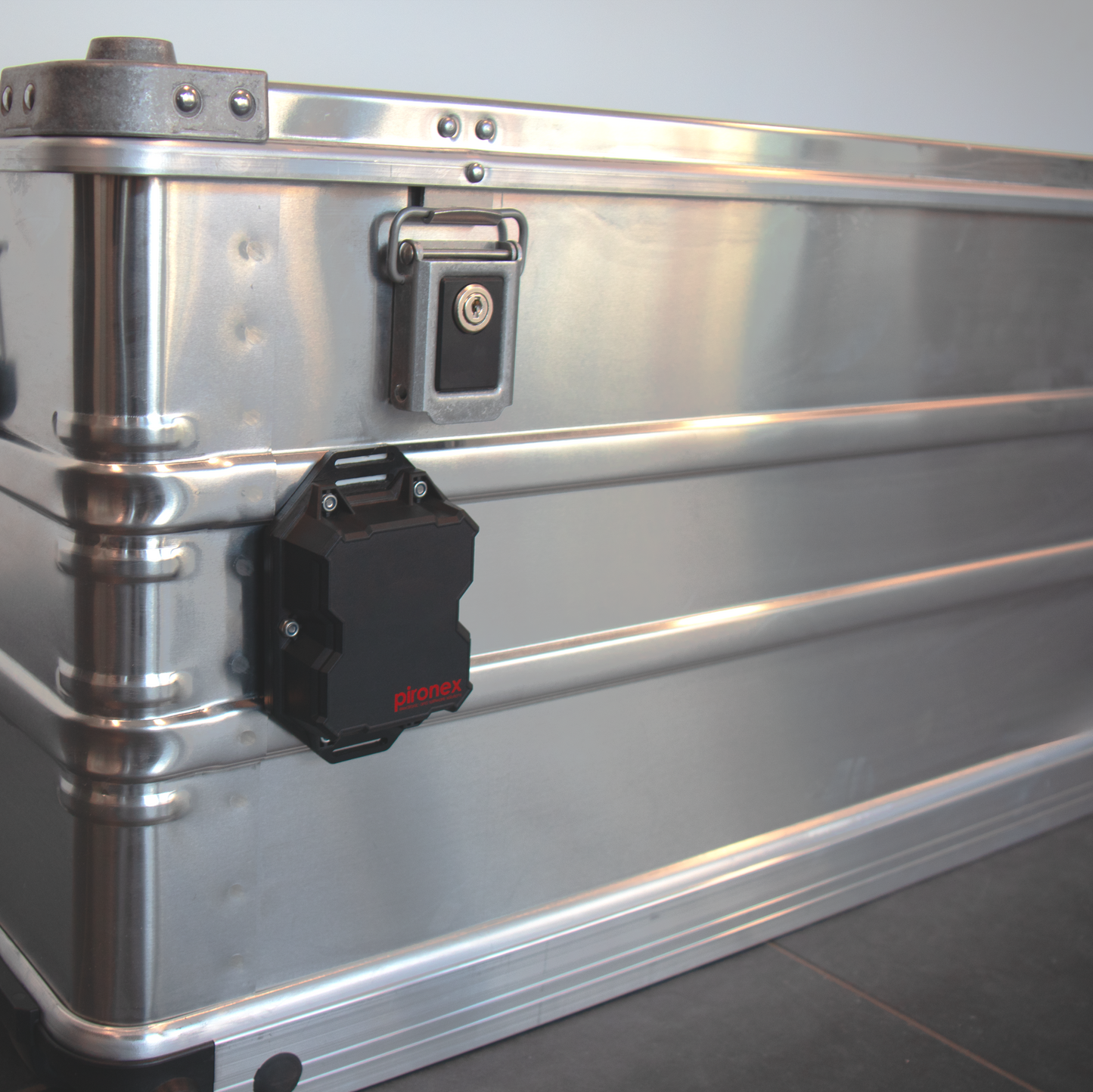 pironex Gateway an Transportbox